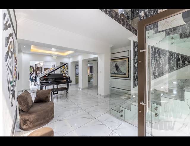 4 BEDROOM HOUSE FOR SALE IN BROADACRES